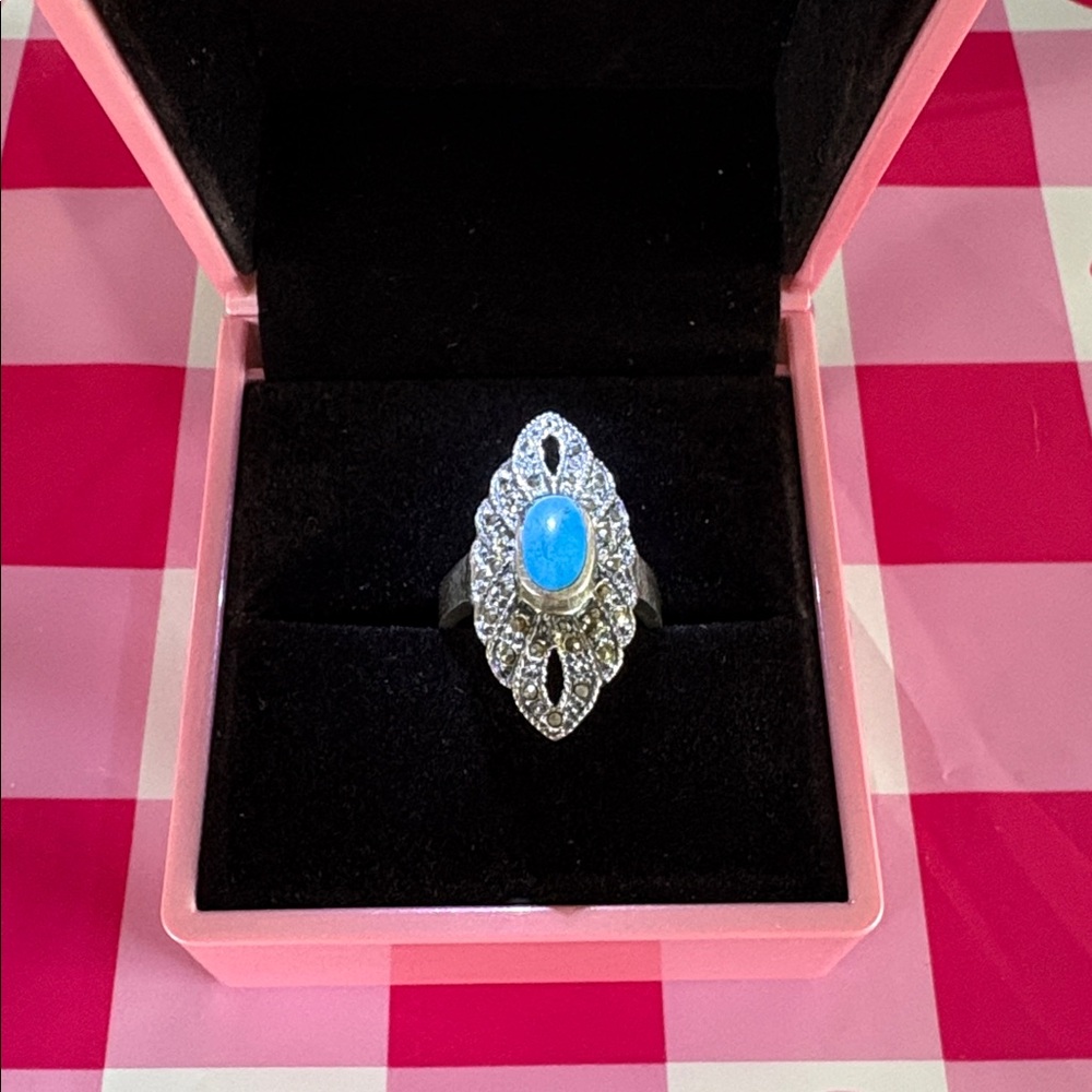 Vintage Marcasite and Turquoise Ring size 6.75 in excellent condition